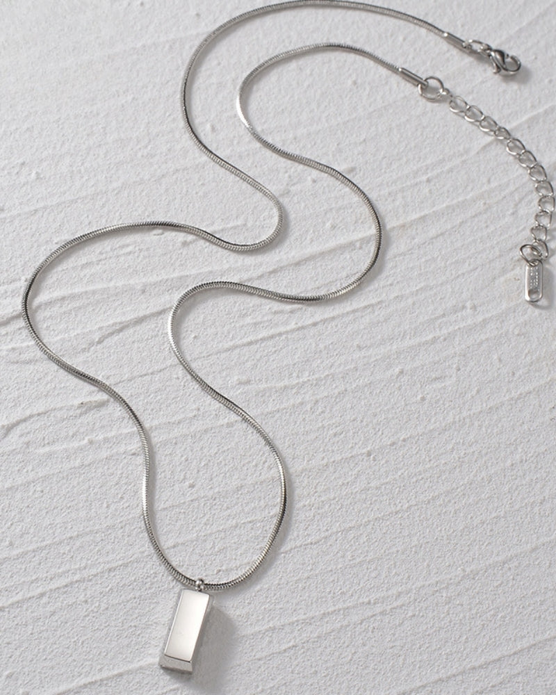 Vellemere | Men's Axis Tag Pendant