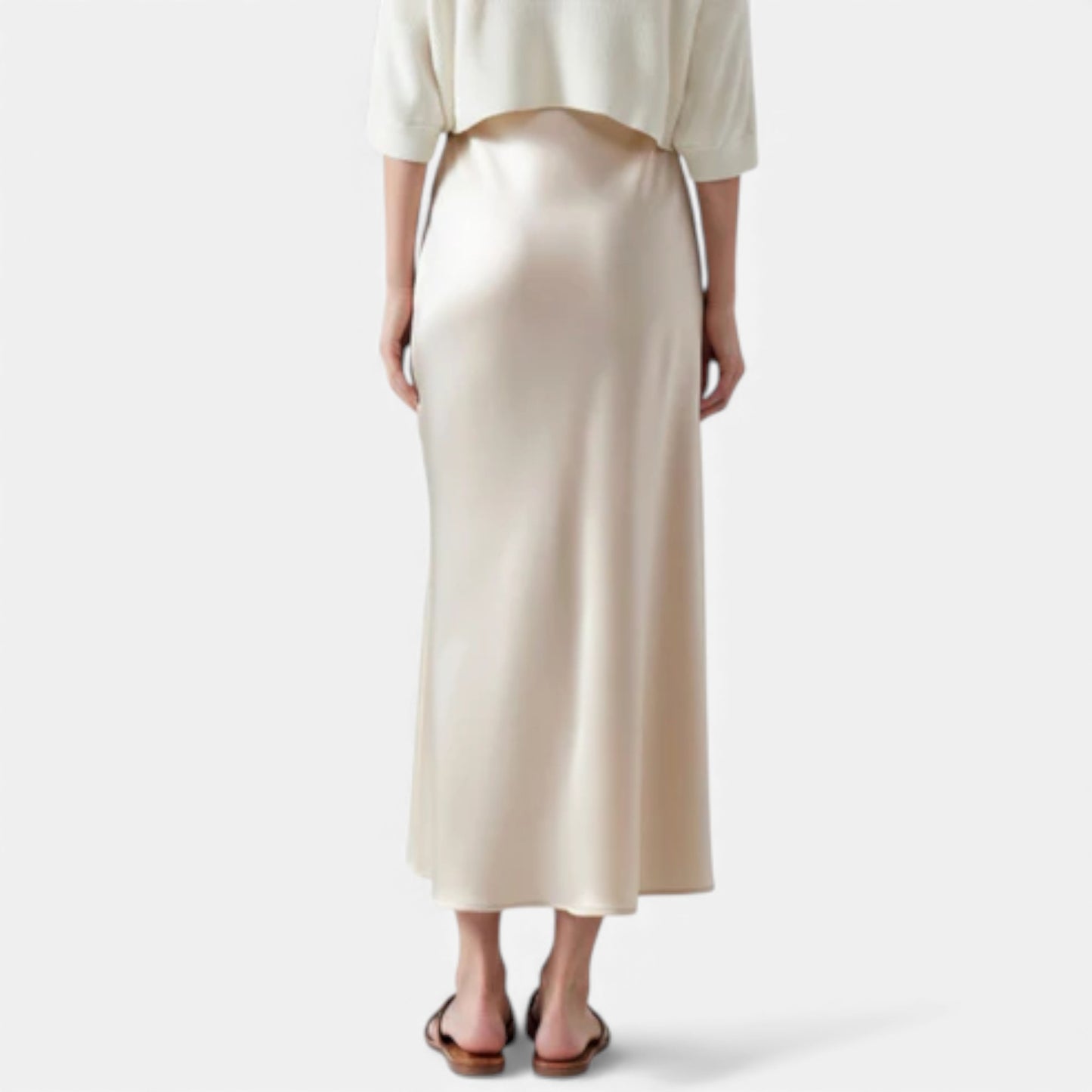 Vellemere | Women’s Heritage Silk Midi Skirt